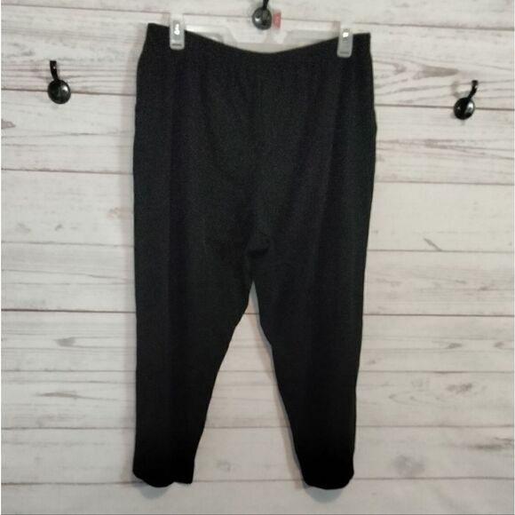 Briggs New York (petite) woman's stretch pants - Picture 3 of 6